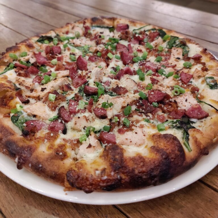 427128489 768532351987039 3581373002841682735 n 768x768