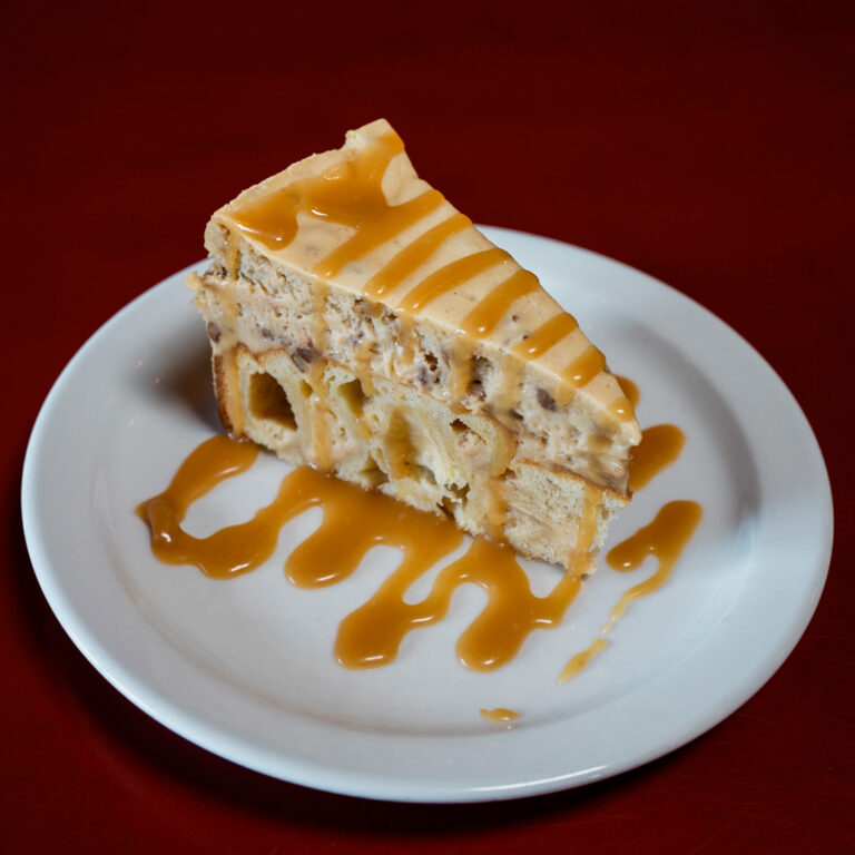 429575554 732402415697045 8127855276788113491 n 768x768