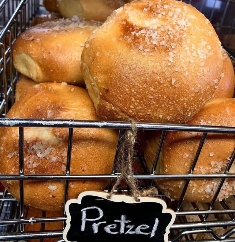 429904747 18032326321876541 2097317348683775182 n 768x789