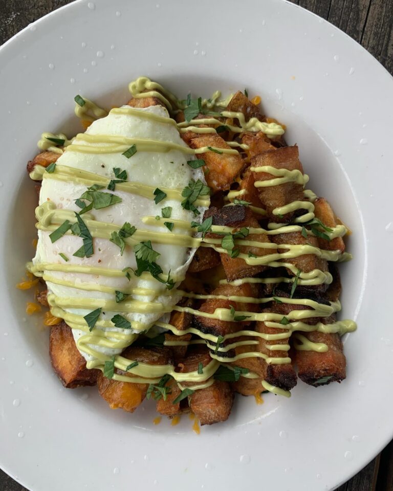 430882632 18417677620019886 5133831108524240409 n 768x960