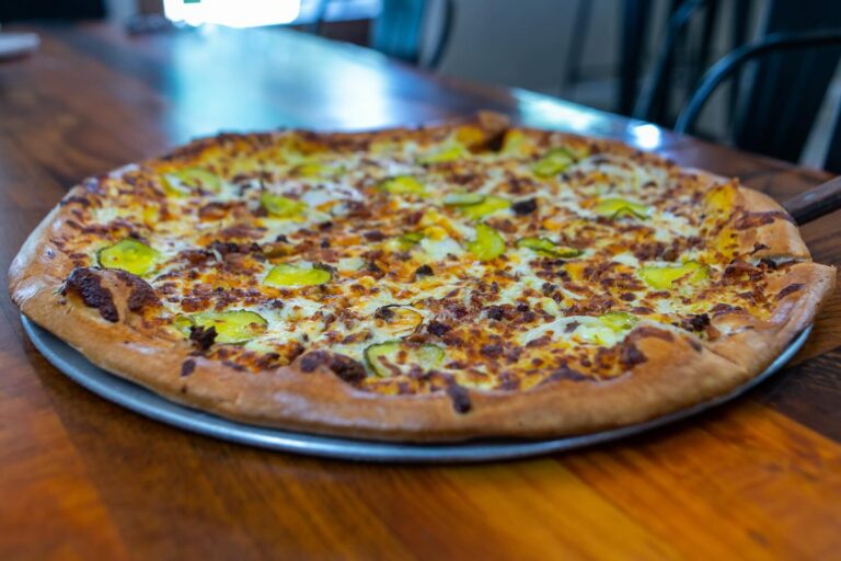 432940844 18219423535276637 8707209859848094457 n 768x512