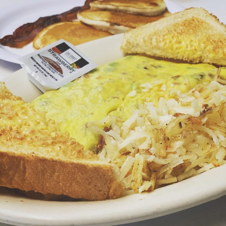 48429554 2243882119227451 8094544005993332736 n 768x768