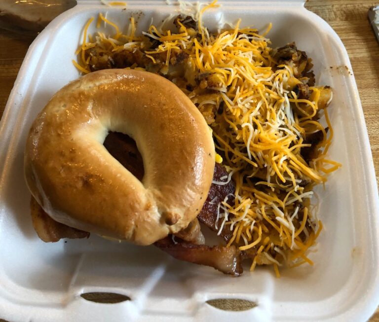 91324708 2848555928564014 768193886307745792 n 768x653