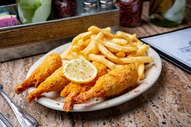 308002927 593425615706841 2823402540273549931 n 768x511