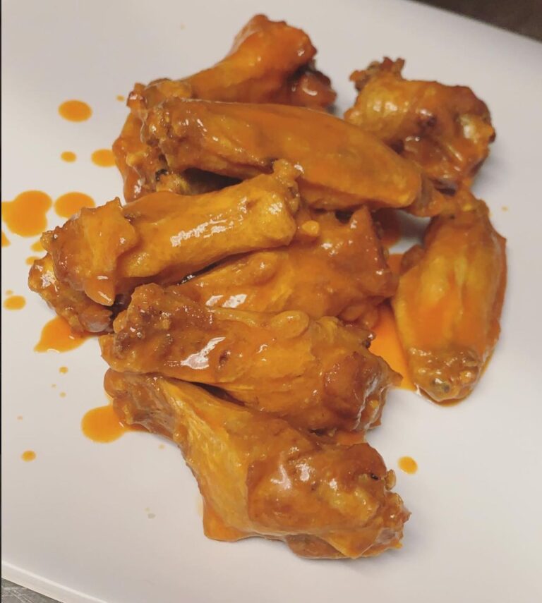 335093075 6004579552968921 1291467687475192520 n 768x855