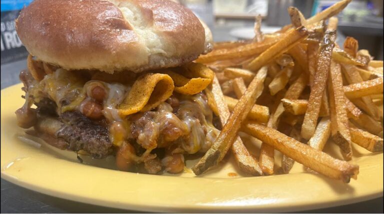 362890073 770046911791013 870477136544329462 n 768x429