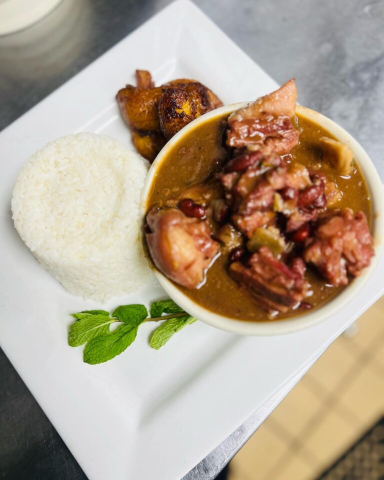 375795527 770301288440425 6198637326120095900 n 768x960