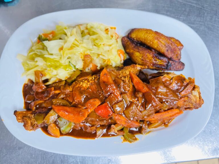 378693869 774411194696101 3029561927159846870 n 768x575