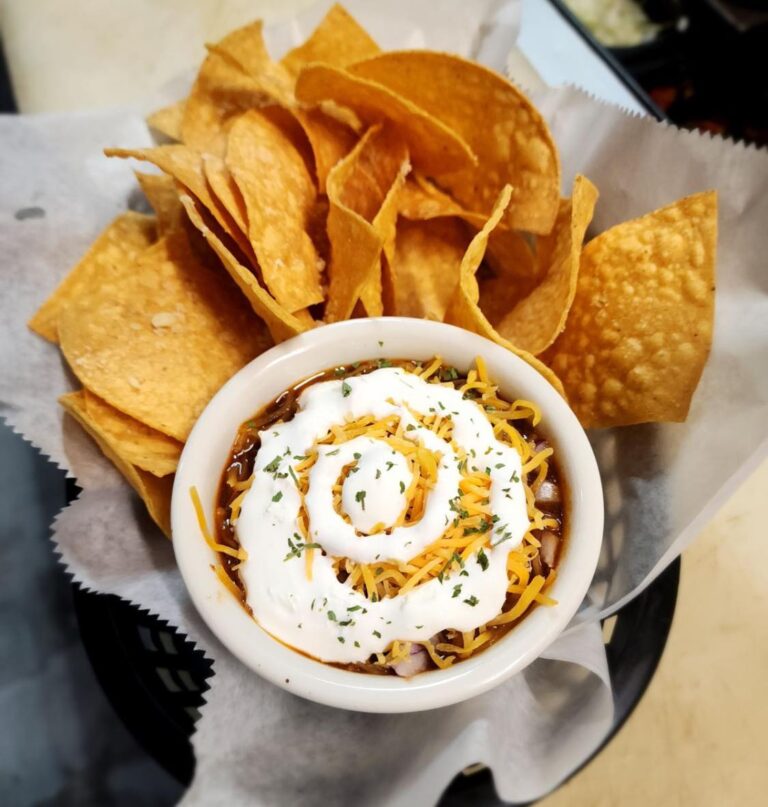 400112166 1093453575311578 6077166659070985706 n 768x807