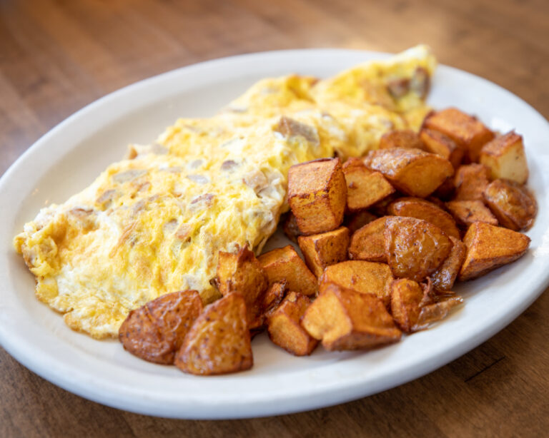 404077458 835383865258817 5481357748990613710 n 768x614