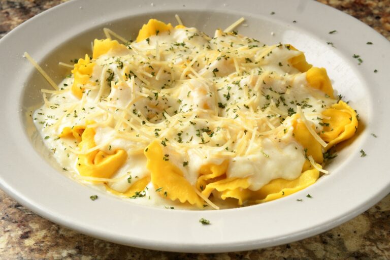 419075432 857092683091561 8040828753294489929 n 768x512