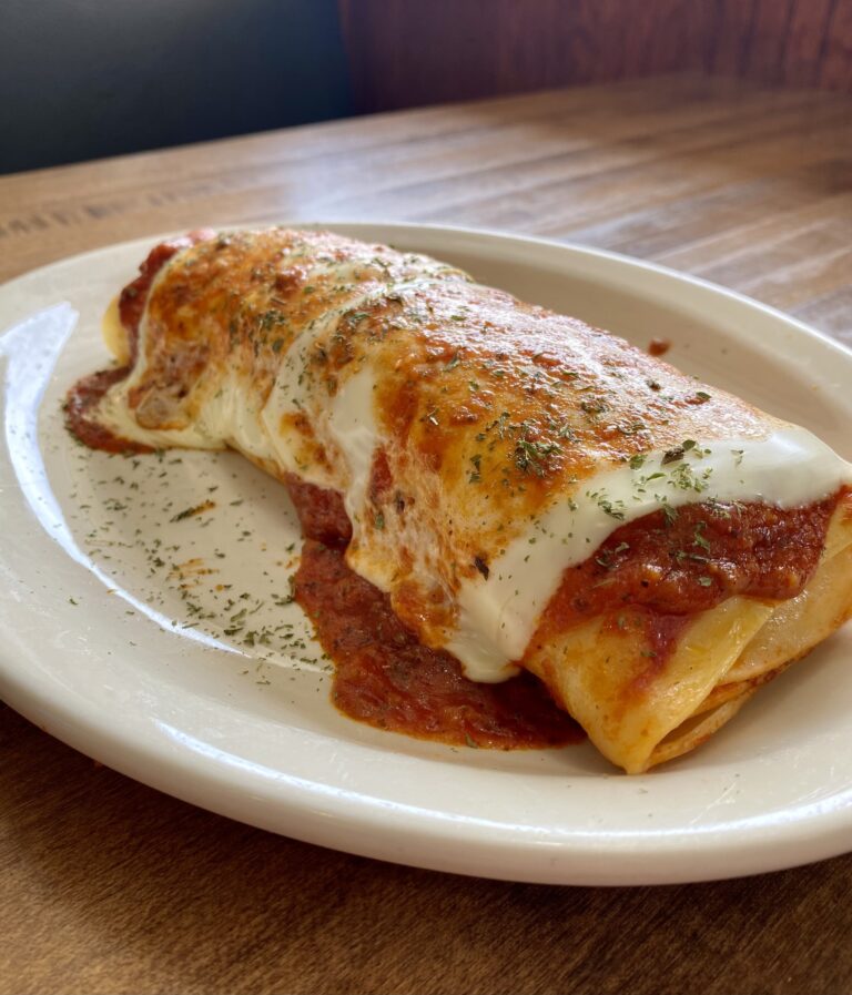 423716094 931050569025479 7027818051065992504 n 768x897