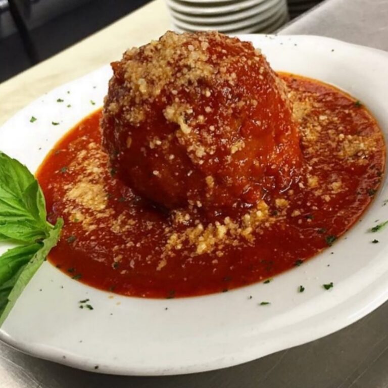 428412083 925713046223474 7038769152659468741 n 768x768