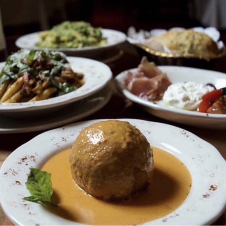 428618190 925759319552180 1219052131430405851 n 768x768