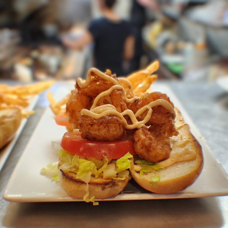 428619255 865030638939960 7748229937045868991 n 768x768