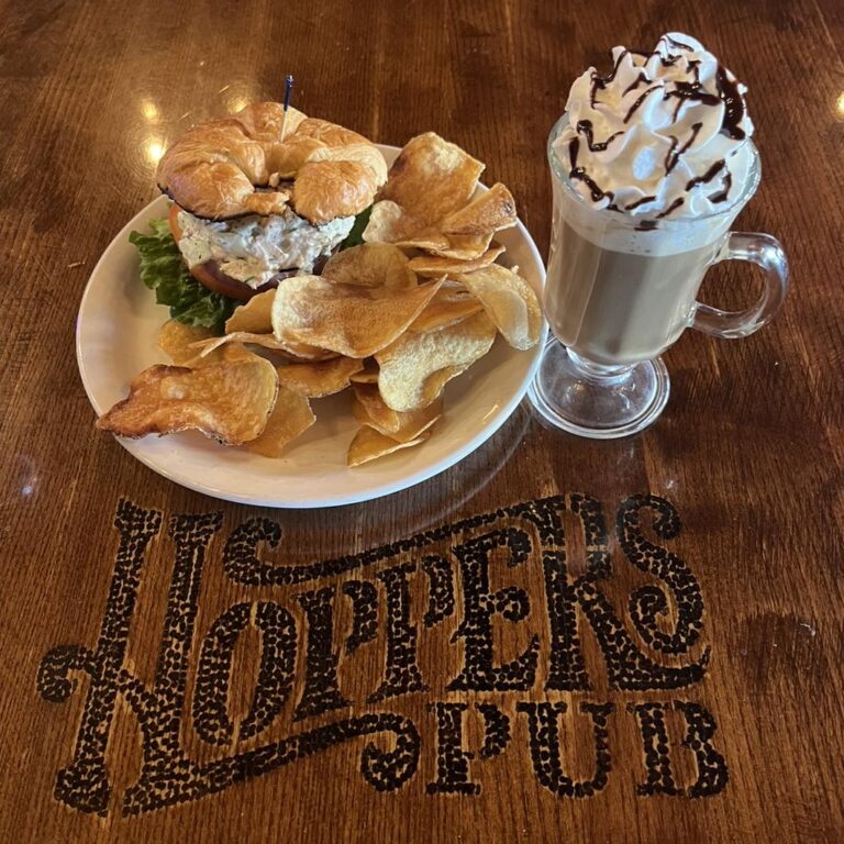 432376122 910320961102058 4609395572182955801 n 768x768