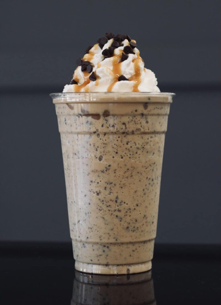 434082351 871133508360417 2362643516733143295 n 768x1060