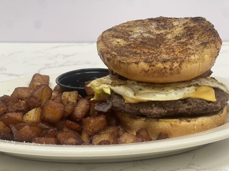 438301206 930549892412498 2336046000926569353 n 768x576