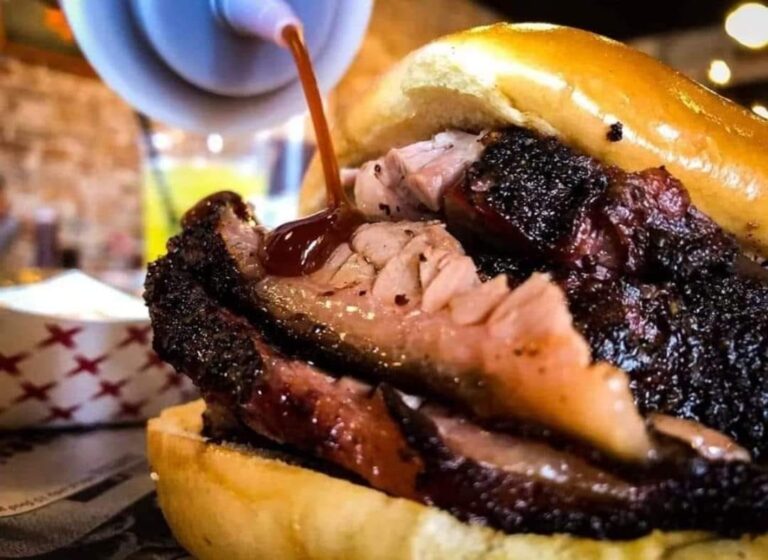 439318609 1021529986128146 6789713103397188246 n 768x560