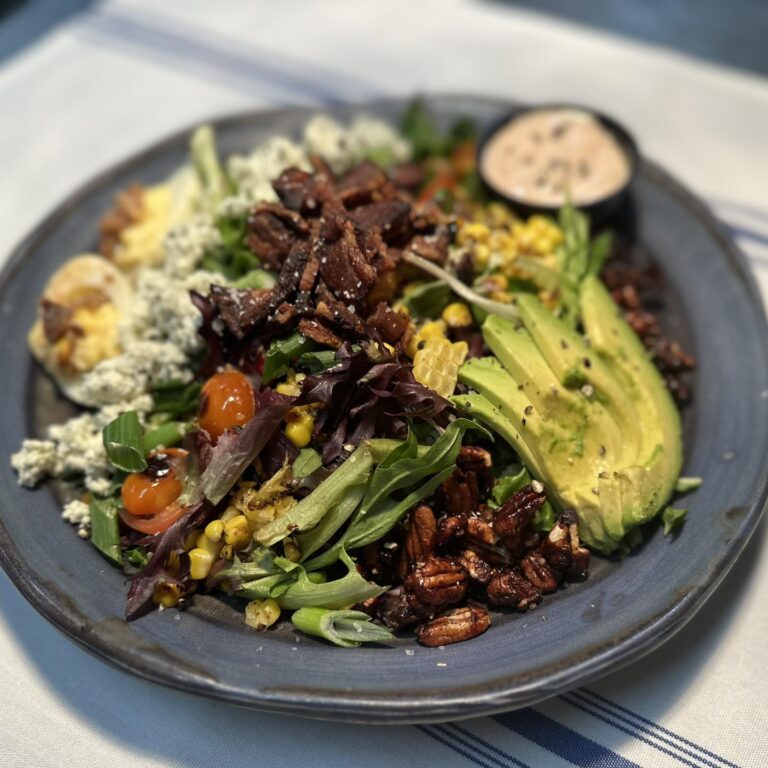 434408016 934976221967120 6834185950223386195 n 768x768