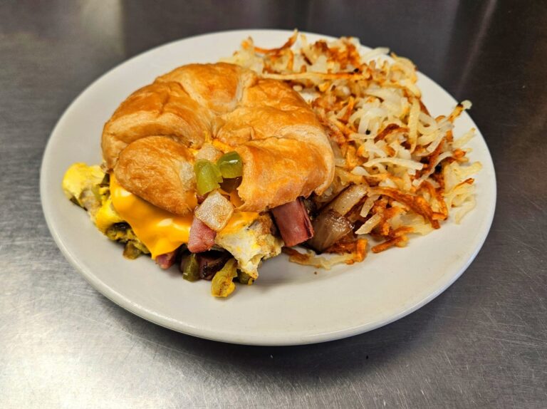 441533403 1112222263271323 6723386192346749837 n 768x574