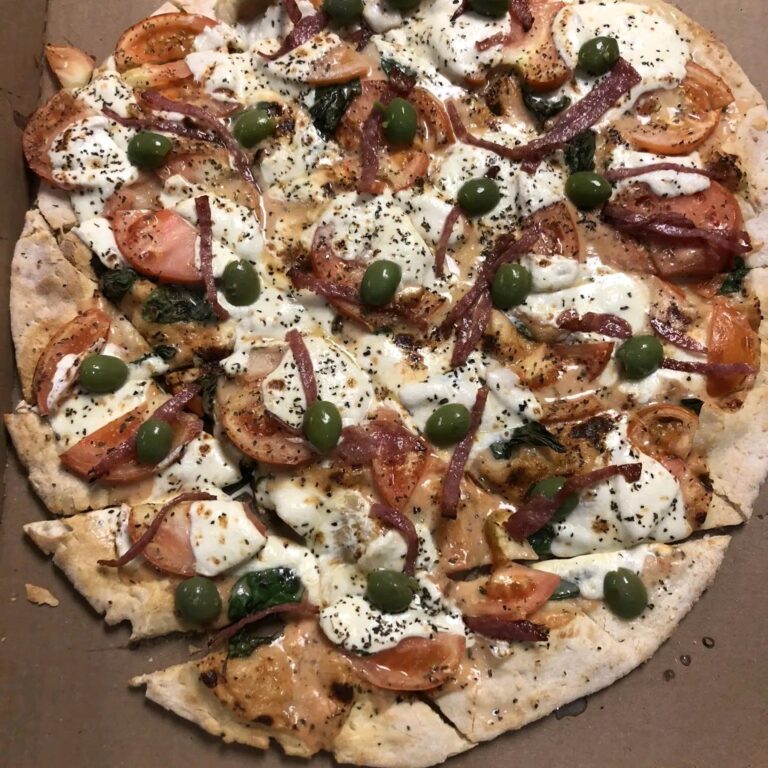 422640369 1111022797002410 7583506648518134950 n 768x768