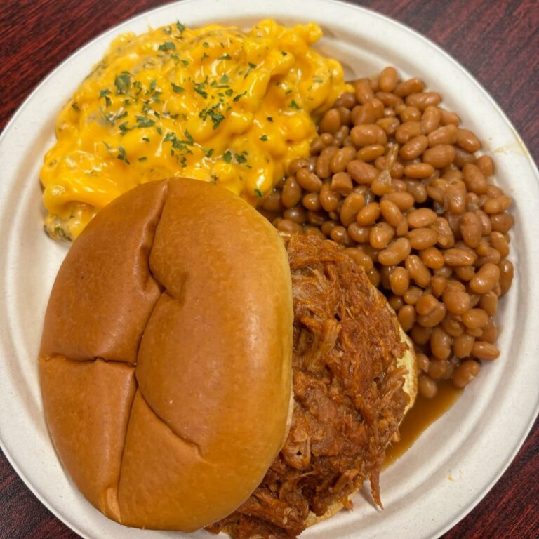 466795915 17945959685864916 7762663526749124876 n 768x768