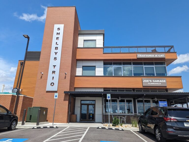 PXL 20230715 194451379 768x578